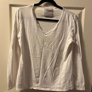 Women’s Triumph Shirt Comfortable Long-Sleeve T-Shirt Loungewear Off-White Cream